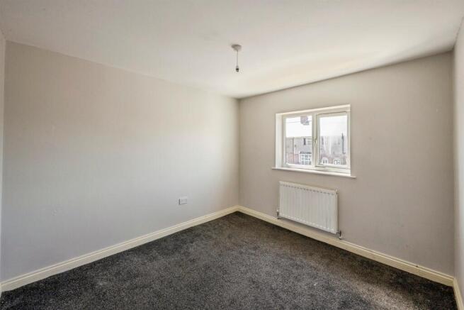 3 bed Detached for sale Image 8