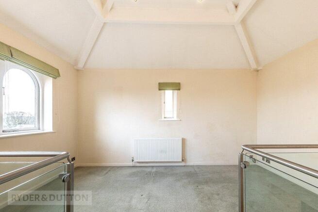 1 bed House for sale Image 8