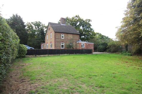 High Easter Road, Barnston