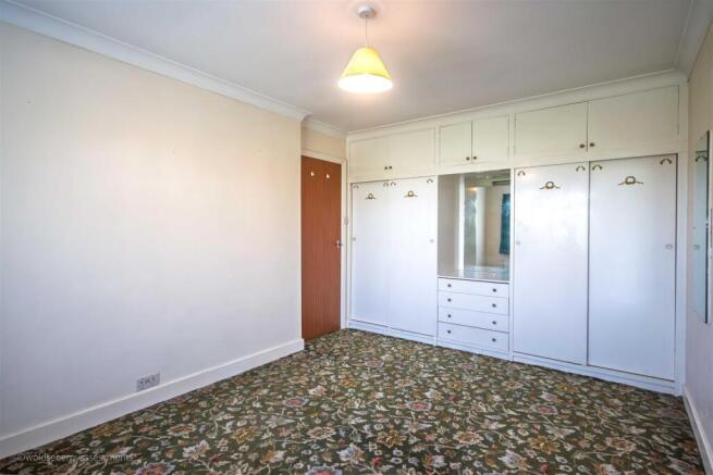 2 bed Detached Bungalow for sale Image 7