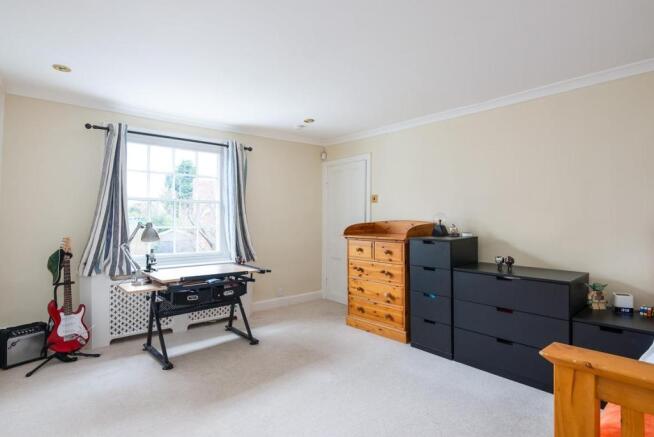 Kid's bedroom