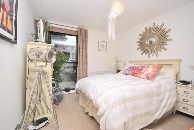 Bedroom(1)