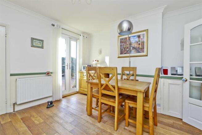 Dining Room 2.jpg