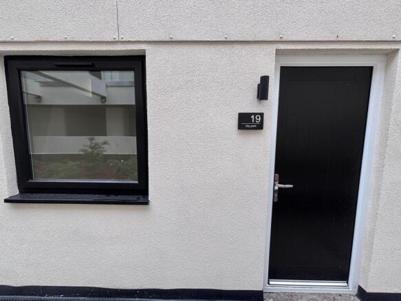 1 bed Apartment to rent Image 7