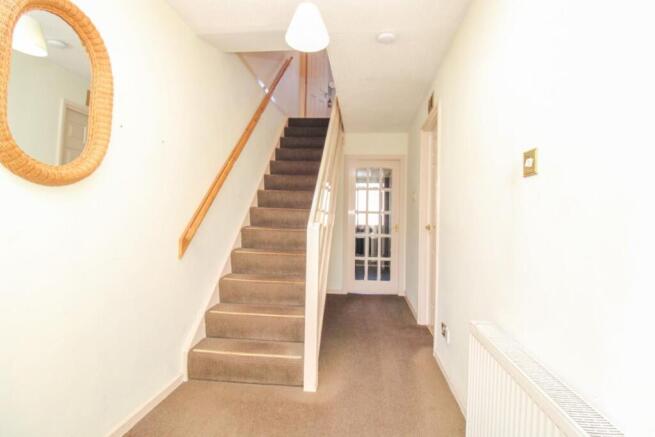 HALLWAY-2.jpg