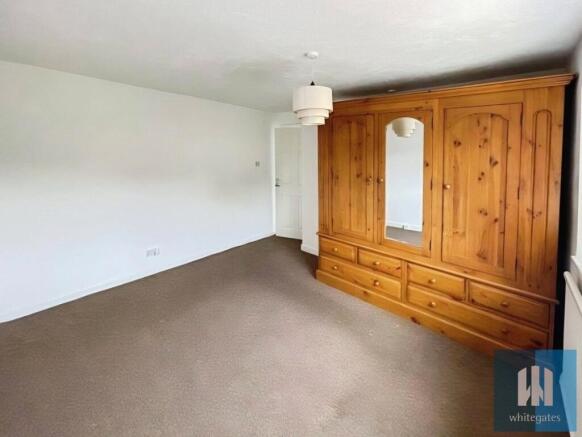 3 bed Semi-Detached to rent Image 4
