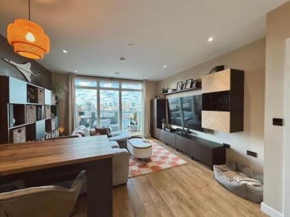 Madeira Street, Chorley Court, E14