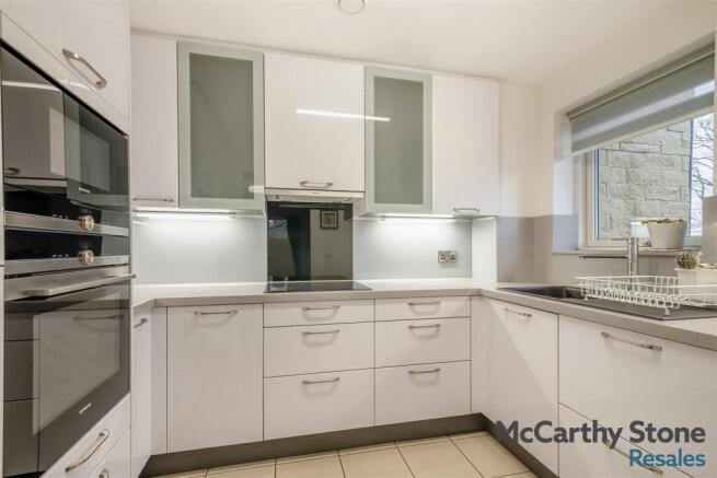 1 bed Apartment for sale Image 8