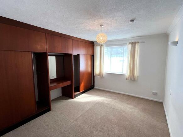 Bedroom 2.jpg