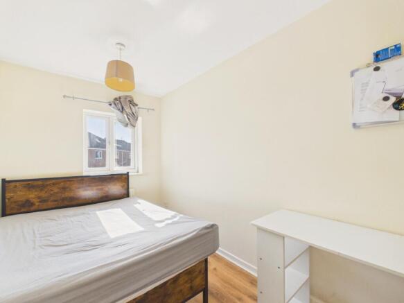 2 bed Terraced for sale Image 5