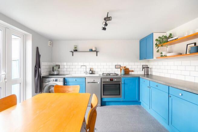 TEERTSSONRA22 - Kitchen F.jpg