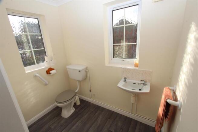 Photo 8