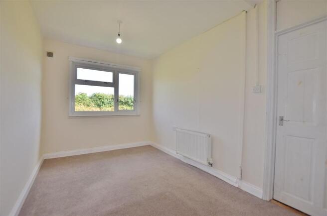 Bedroom 1.JPG
