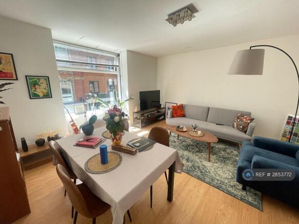 Lounge/3rd Bedroom