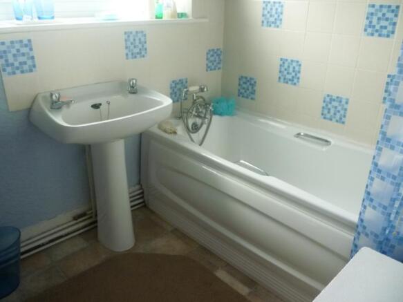 Photo 6