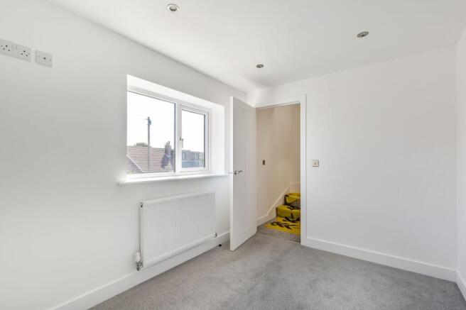 3 bed End of Terrace to rent Image 9