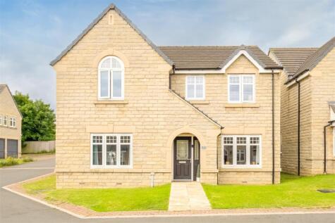Oaklands Crescent, Birchencliffe, Huddersfield, HD2 2FX