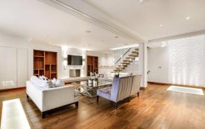 27, Wilton Row, London SW1X 7NS
