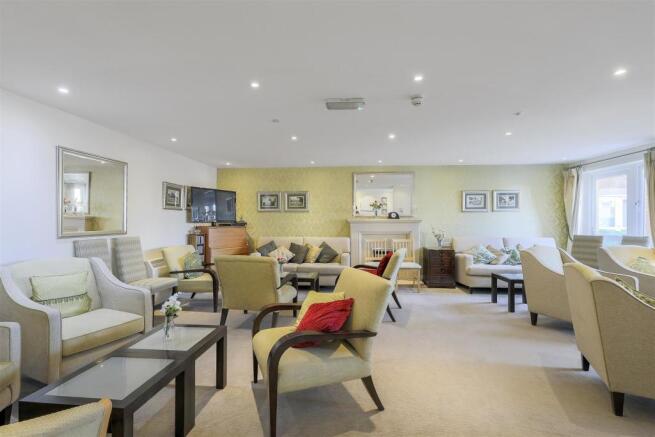 Edwards Court communal lounge.jpg