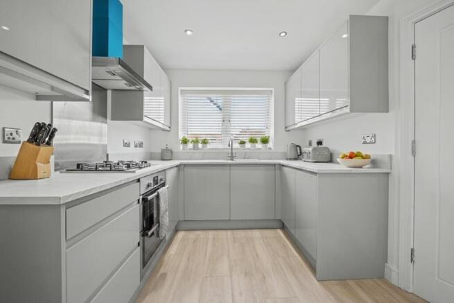 The Pinewoods, Wyken - Kitchen