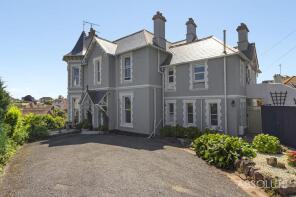 Flat 1, Holm Lodge, Livermead Hill, Torquay TQ2 6QY
