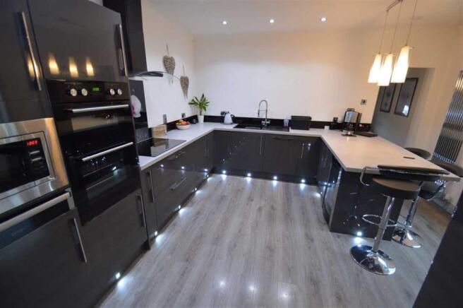 Kitchen / Diner