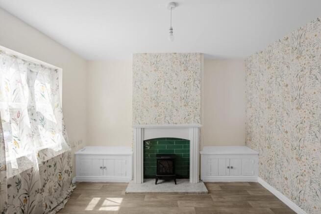 2 bed House for sale Image 4