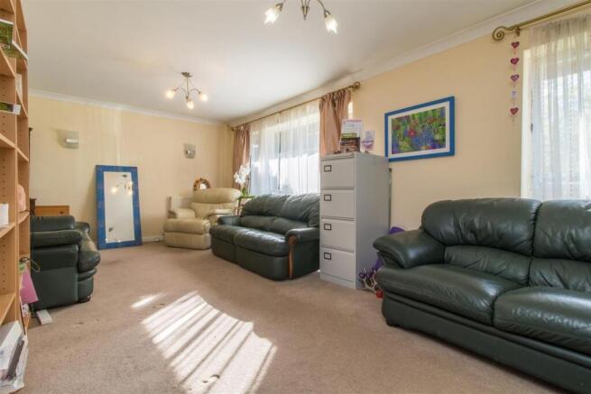 17 Bell Acre.jpg