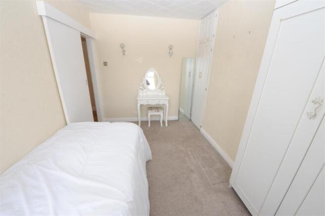 3 bed Semi-Detached for sale Image 8