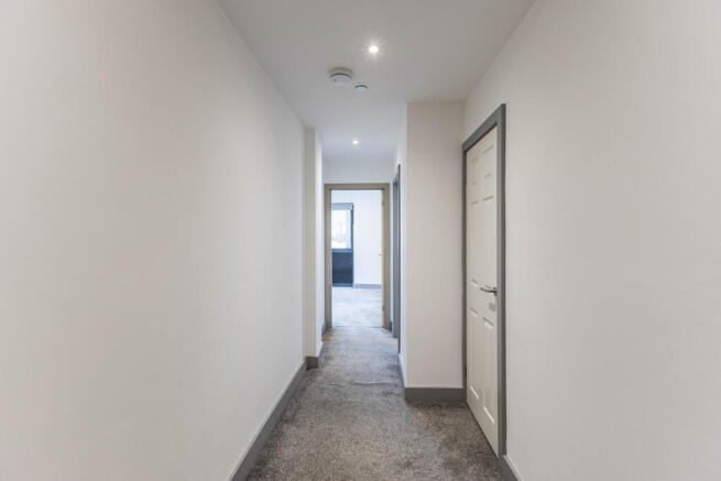1 bed Flat for sale Image 5