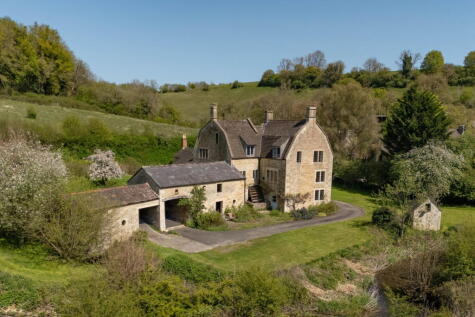 Longdean, Yatton Keynell, Chippenham, SN14 7EX