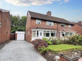 1, Laurel Avenue, Chadderton OL9 0NJ