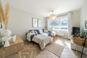 41, Turenne Close, London SW18 1JN