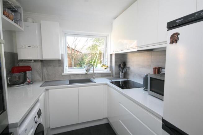 Kitchen.JPG