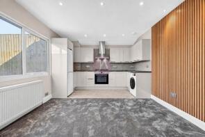 Flat 4, 178, Golders Green Road, Golders Green, London NW11 8BB