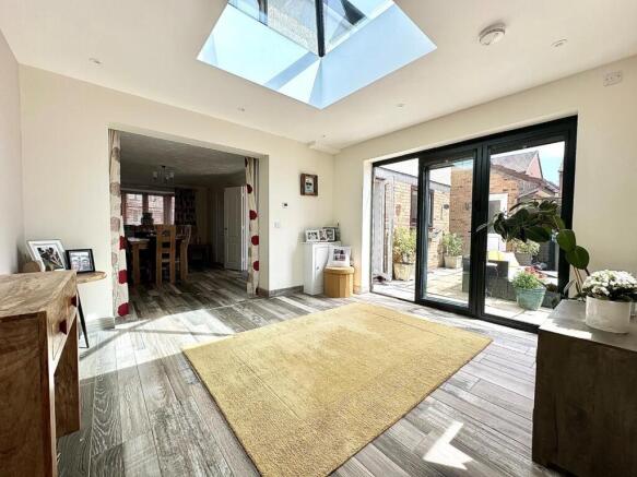 Granary Road, East Hunsbury, Northampton NN4 photo 4