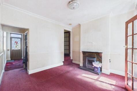 Bearwood Hill Road, Burton-on-Trent