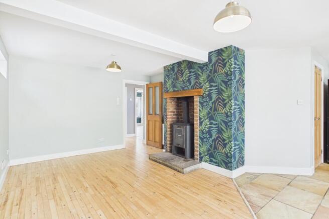 4 bed Detached for sale Image 10