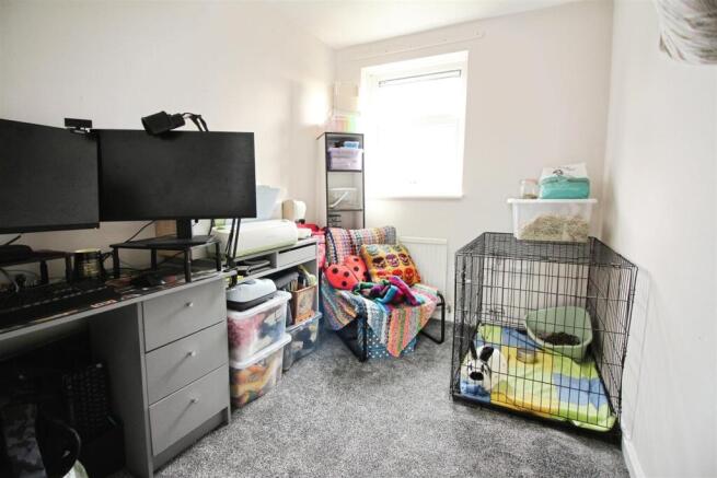 2 bed Terraced for sale Image 6
