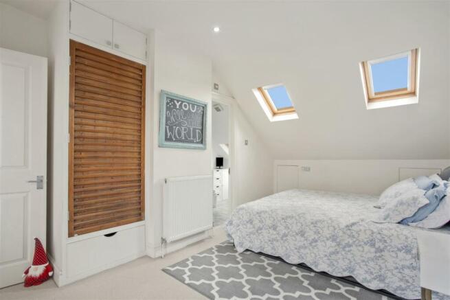For Sale_Fielding road W4