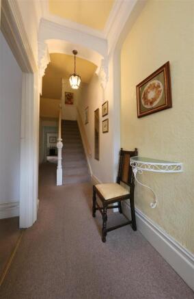72Wyndham Cres. 0916