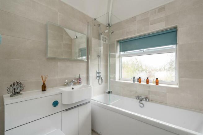 165 Wagon Lane, Solihull,  B92 7PA_6.jpg