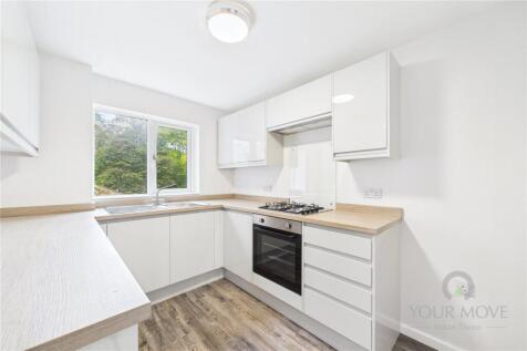 Crane Walk, Thorplands Brook, Northampton, NN3