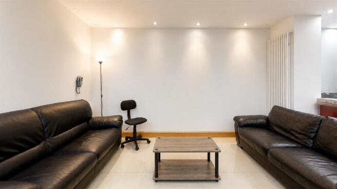 305-Heeley-Road-Livi