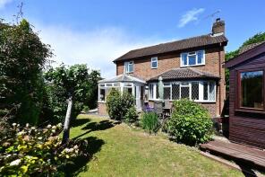 5, Daphne Drive, Church Crookham, Fleet GU52 0YP