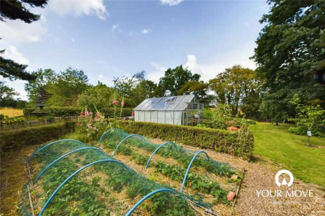 Outside & Gardens