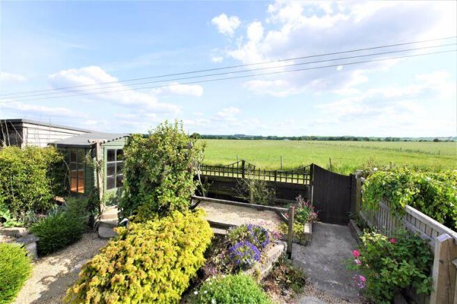REAR GARDEN AN...