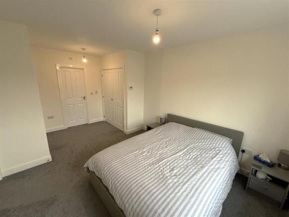 Bedroom 1A.JPG