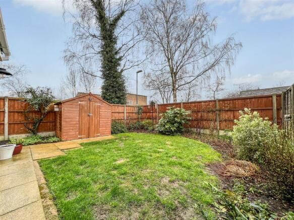 rear garden 2.jpg