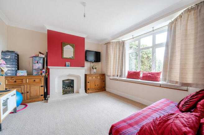 1330602-30-688375...